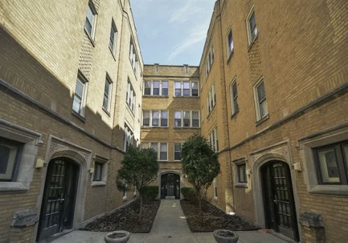 2450-58 W. Wilson/4601-11 N. Campbell property